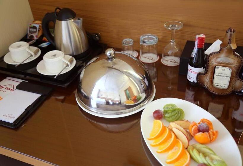 سوییت جونیور, City Hotel Bishkek