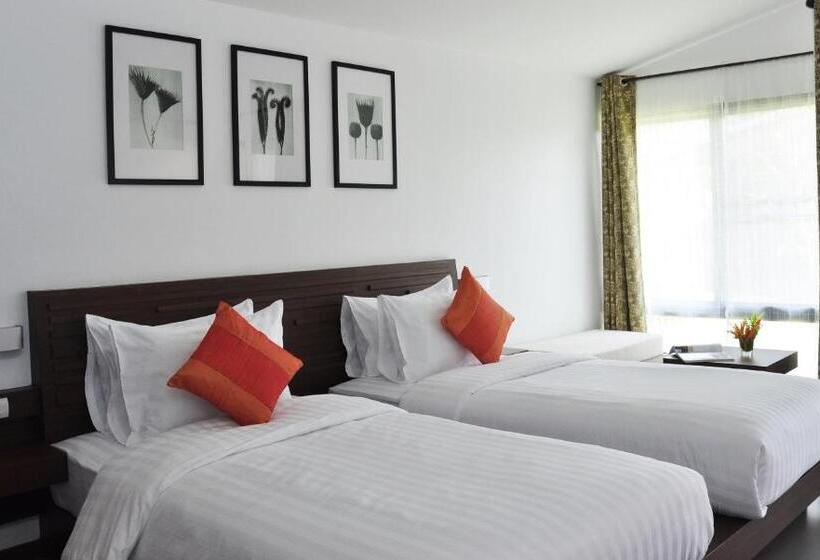 プールの見えるデラックスルーム, Family House Zen Boutique Resort