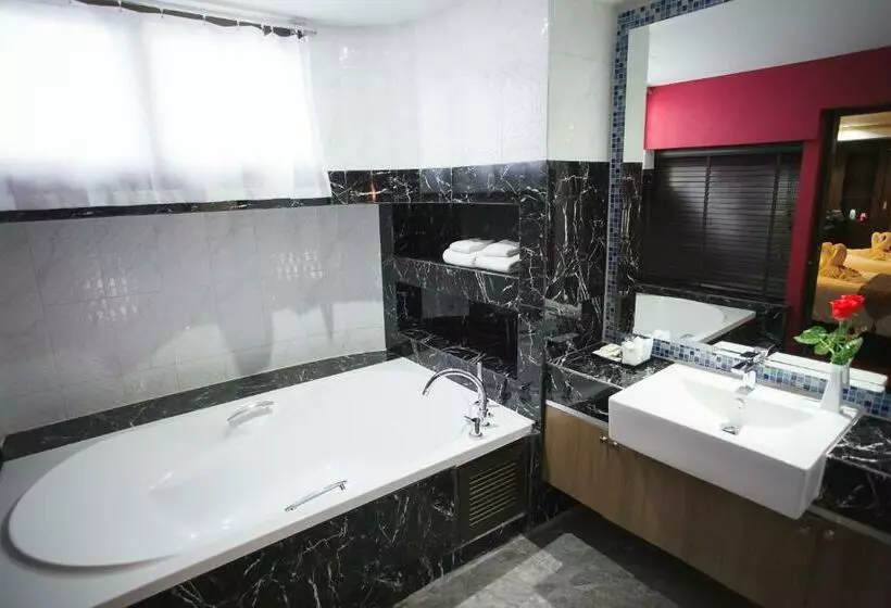 اتاق لوکس, Grand Pink Hotel Hatyai