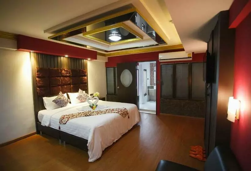 اتاق لوکس با تخت بزرگ, Grand Pink Hotel Hatyai