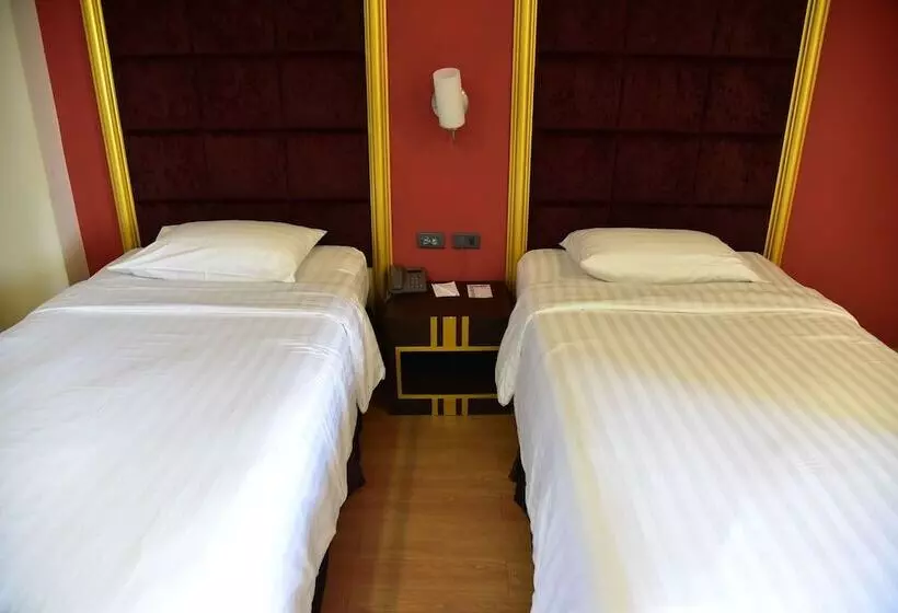 اتاق استاندارد, Grand Pink Hotel Hatyai