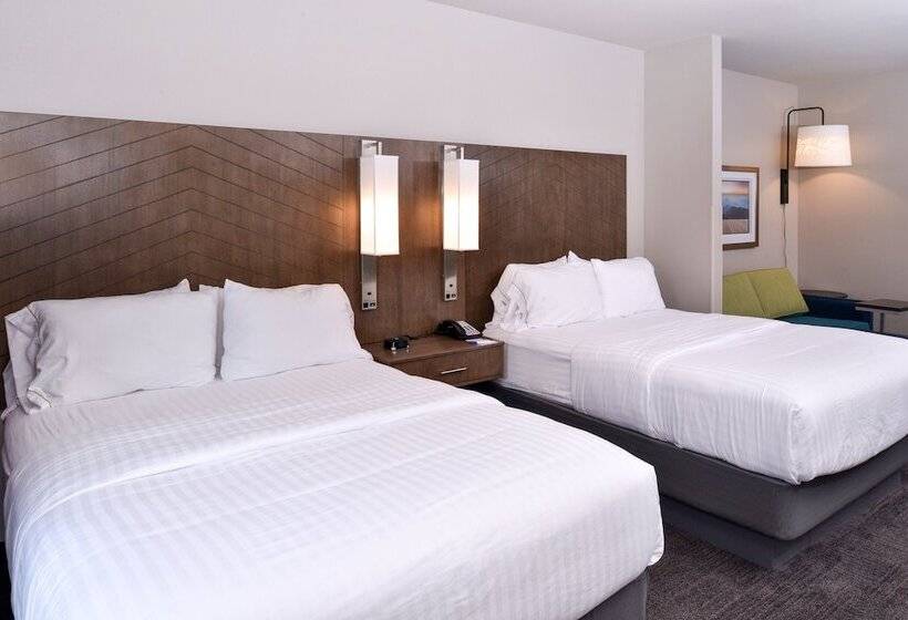 סוויטה, Holiday Inn Express And Suites Bryant   Benton Area, An Ihg