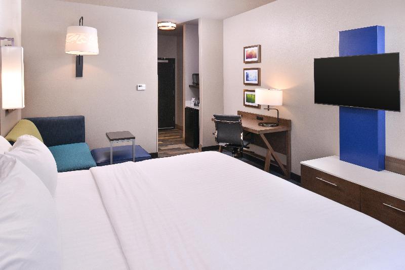 חדר אקזקיוטיב חדר קינג, Holiday Inn Express And Suites Bryant   Benton Area, An Ihg