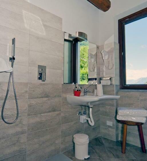 חדר סטנדרט מותאם לאדם עם מוגבלויות, Il Falco E La Volpe