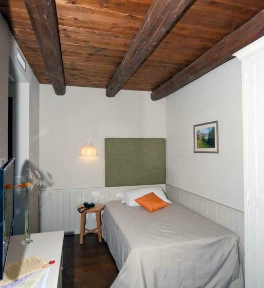 חדר סטנדרט יחיד, Il Falco E La Volpe