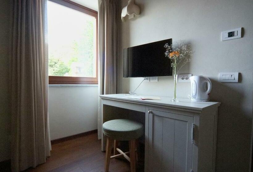 חדר סטנדרט יחיד, Il Falco E La Volpe