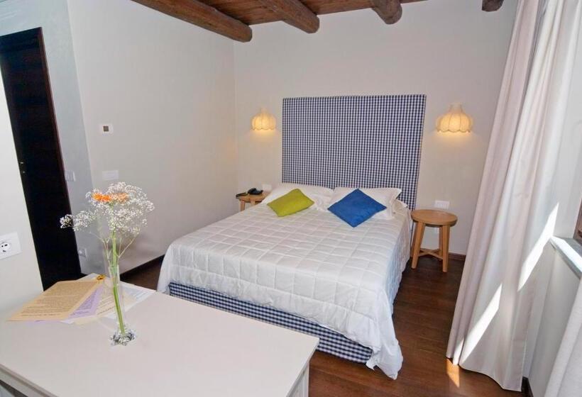 חדר סטנדרט מותאם לאדם עם מוגבלויות, Il Falco E La Volpe