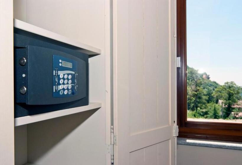 סוויטת ג'וניור, Il Falco E La Volpe