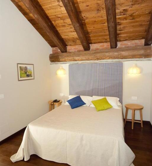 חדר סטנדרט, Il Falco E La Volpe