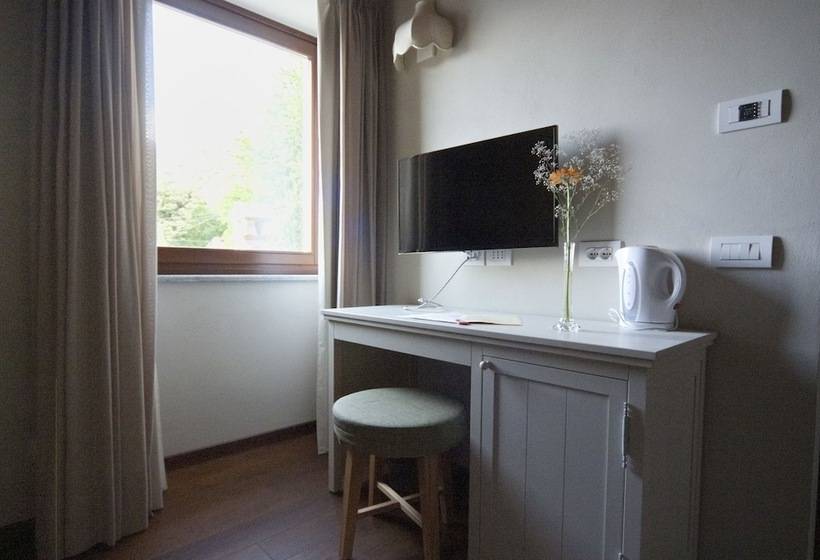 חדר סטנדרט יחיד, Il Falco E La Volpe