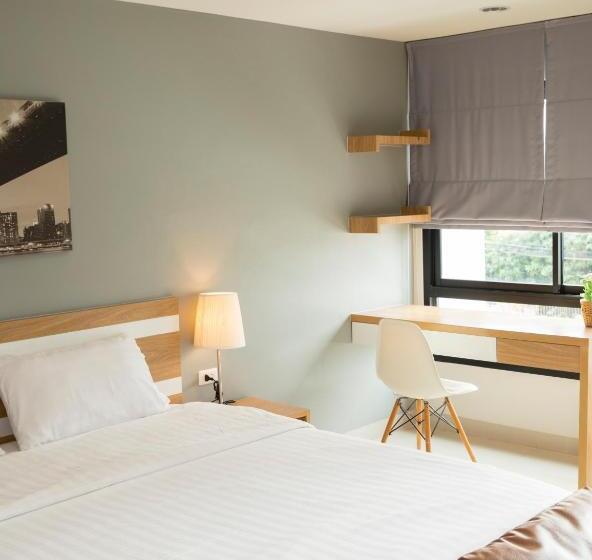 스탠다드 룸 킹사이즈 침대, Jk Living Hotel And Service Apartment