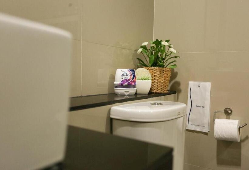 스탠다드 룸 킹사이즈 침대, Jk Living Hotel And Service Apartment