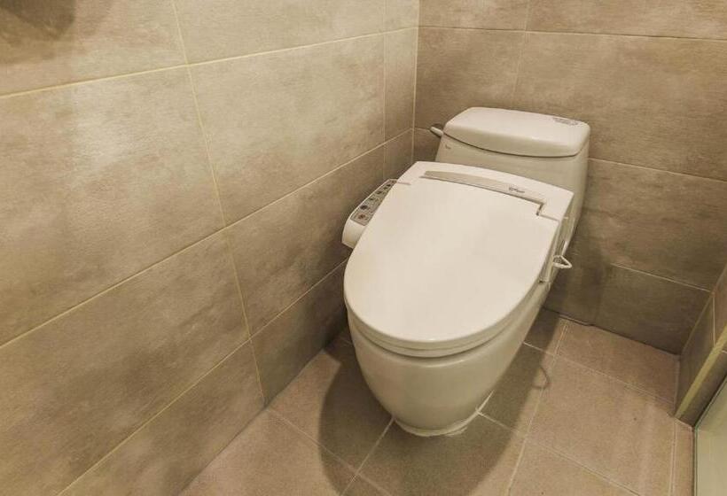 Quarto Deluxe, Lassa