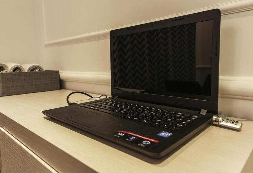 Quarto Deluxe, Lassa