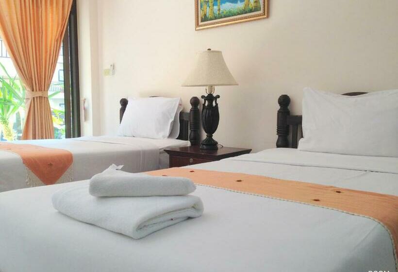 Quarto Estandar, Panupong