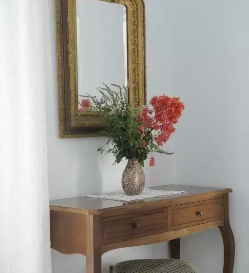 Chambre Standard, Papadakis