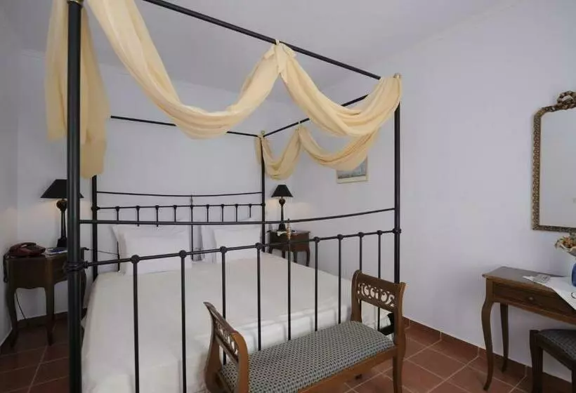 Chambre Standard, Papadakis