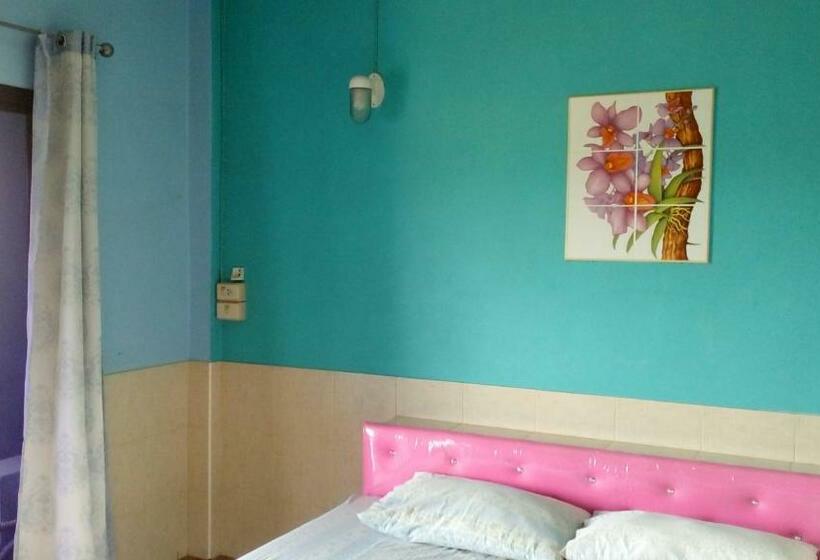 高级大房间, Rueang Sri Si Ri