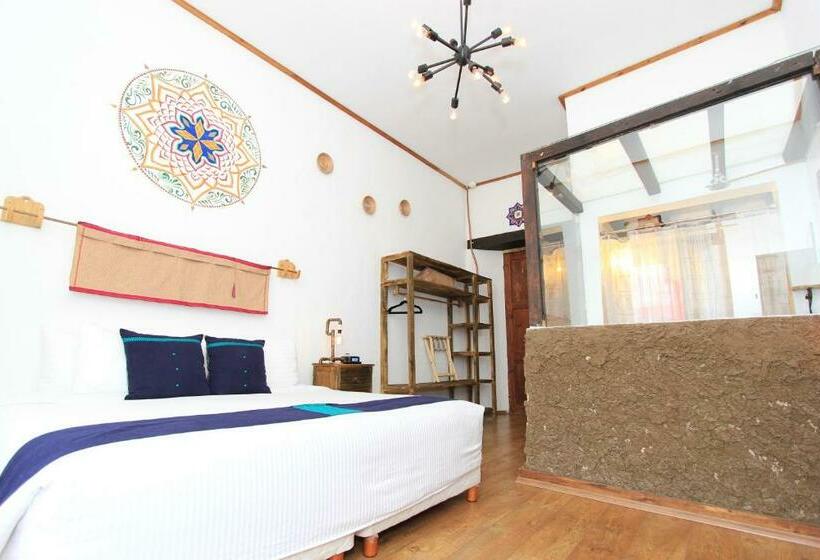 스탠다드 룸 킹사이즈 침대, Sereno