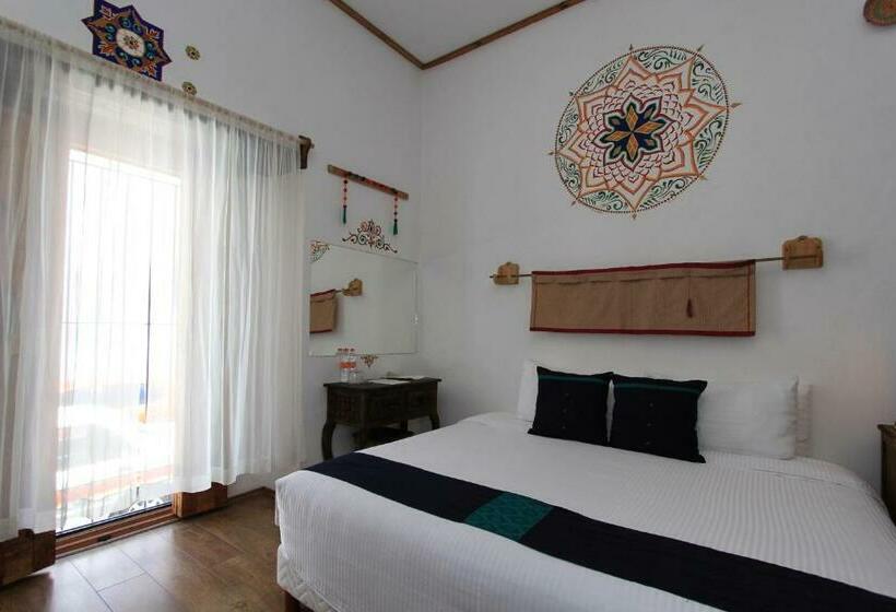 스탠다드 룸 킹사이즈 침대, Sereno