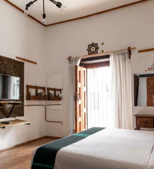 스탠다드 룸 킹사이즈 침대, Sereno