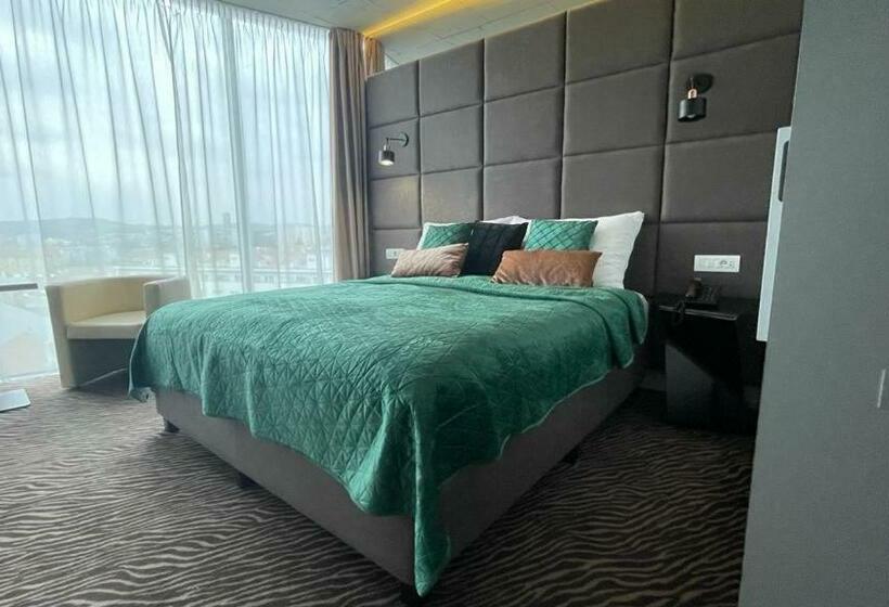 스탠다드 룸, Sono