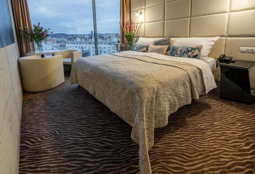 스탠다드 룸, Sono