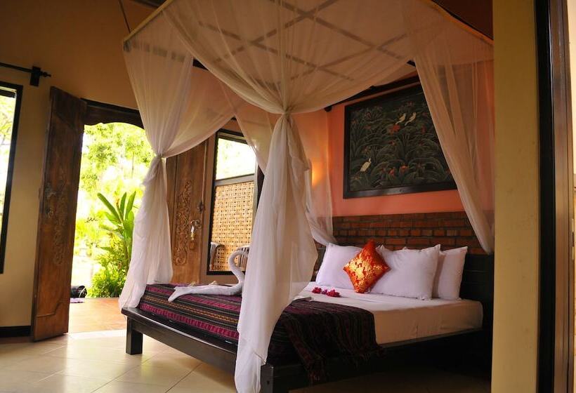 חדר דלוקס, Tirta Sari Bungalow