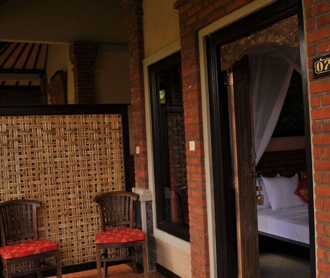 غرفة سوبيريور, Tirta Sari Bungalow