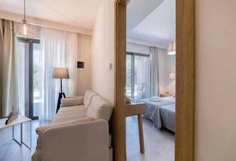 Superior suite with garden view, Lemonia Accommodations