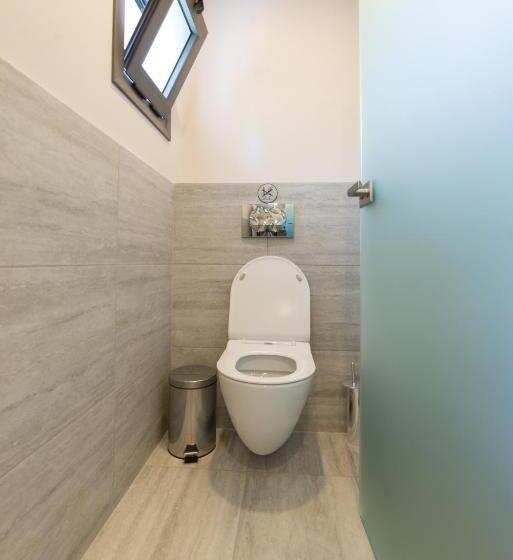 Superior suite with garden view, Lemonia Accommodations