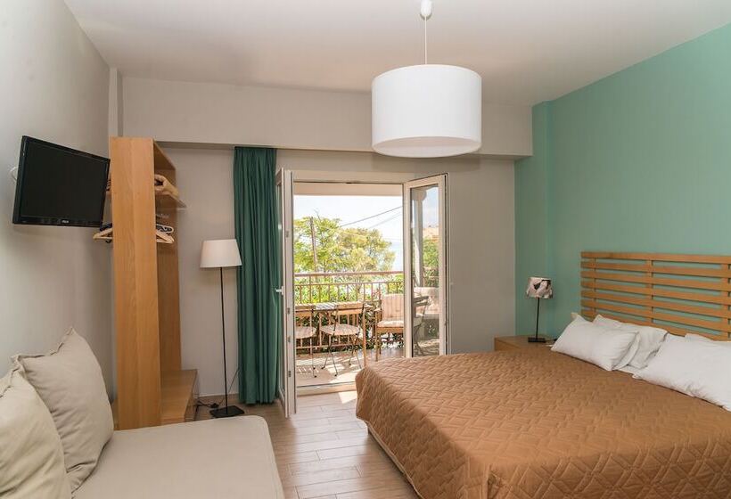 استودیوی سوپریور, Lemonia Accommodations