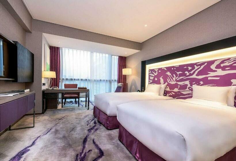 Quarto Superior Cama King, Novotel Xian Scpg