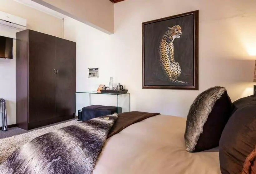 スイート, Ama Zulu Guesthouse & Safaris