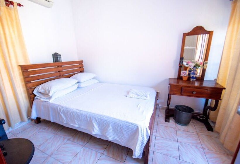 Quarto Estandar, Cara Galle Fort