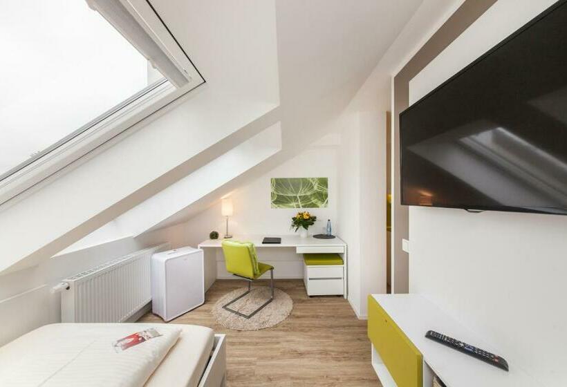 Студия Стандарт, Acora Fürth Living The City