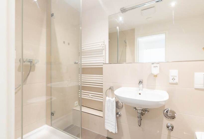 Студия Стандарт, Acora Fürth Living The City