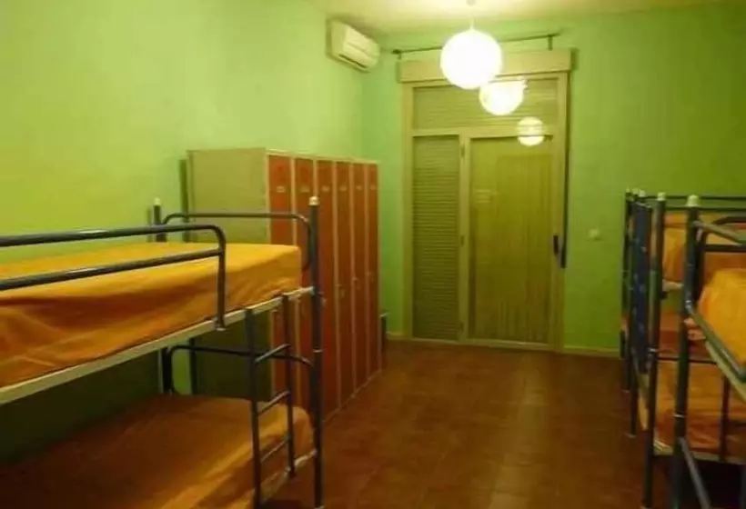 ルームシェアのワンベッド, Albergue Turístico La Alegría   Hostel
