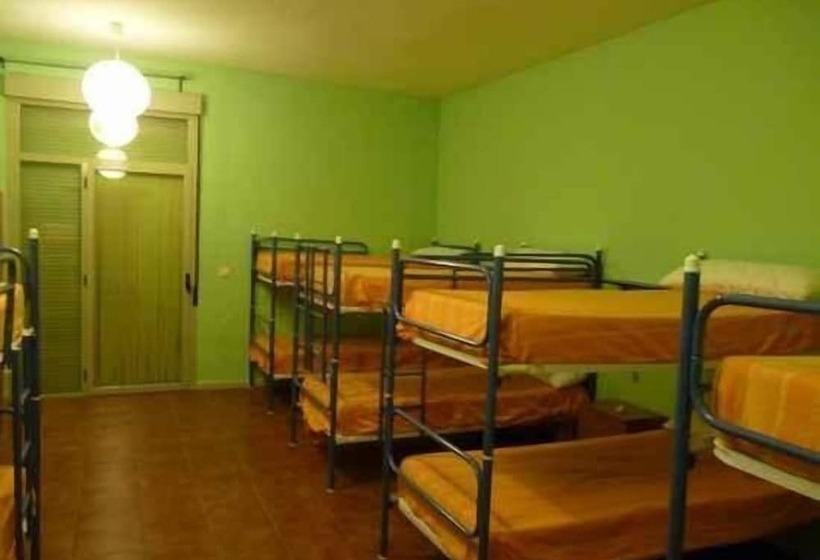 سرير فى غرفة مشتركه, Albergue Turístico La Alegría   Hostel