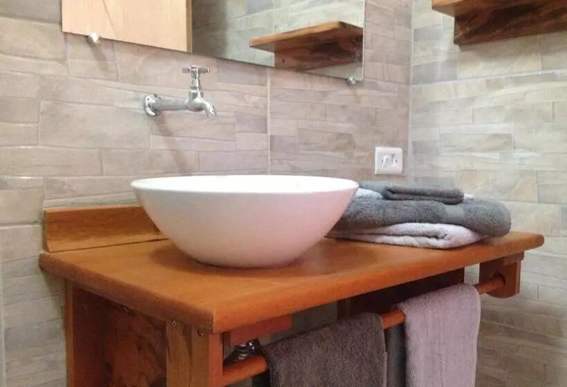 スタンダードトリプルルーム, B&b Pedra Do Meio