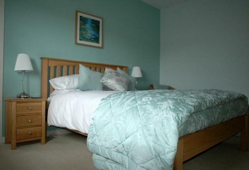 חדר סטנדרט עם מיטת קינג, Belvedere House Bed And Breakfast