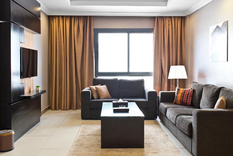 ２ベッドスイートルーム, Dara Salam