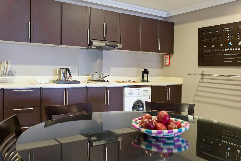 スイート, Dara Salam