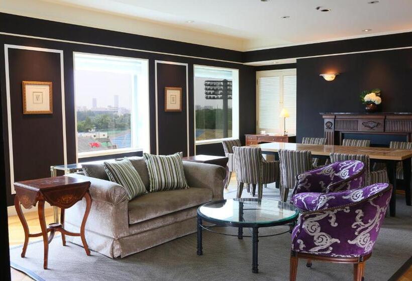 סוויטה מלכותית, Allamanda Aoyama Tokyo