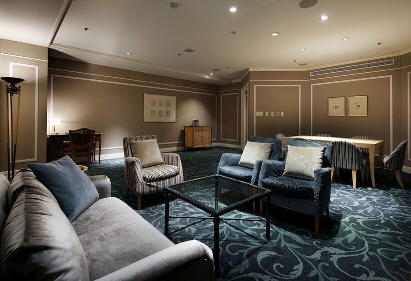 Полулюкс Кровать Кинг, Allamanda Aoyama Tokyo