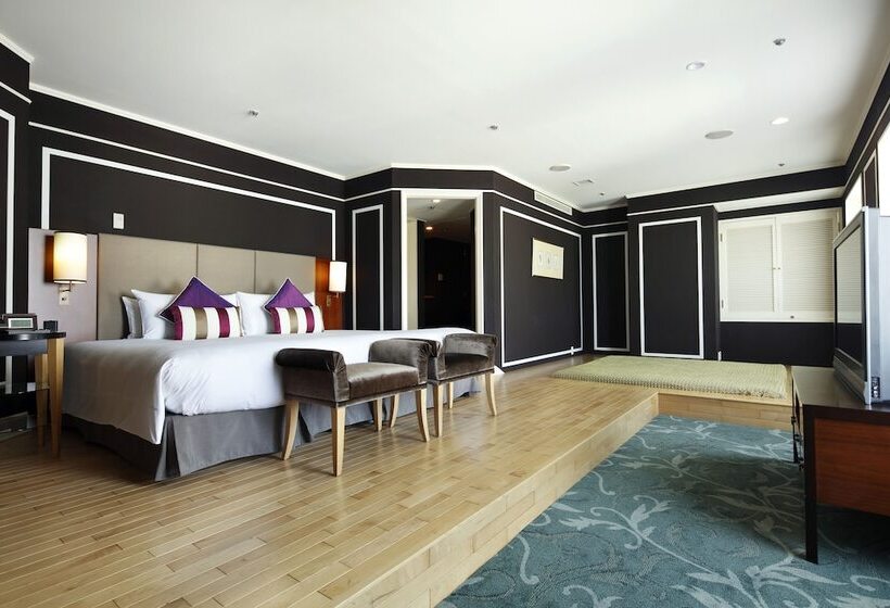 סוויטה מלכותית, Allamanda Aoyama Tokyo