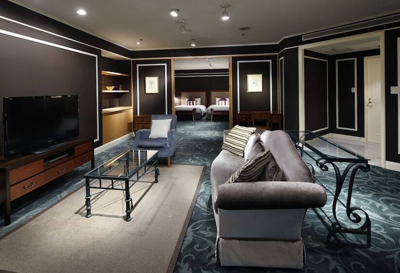 סוויטת ג'וניור, Allamanda Aoyama Tokyo