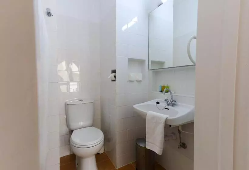 Economy Single Room