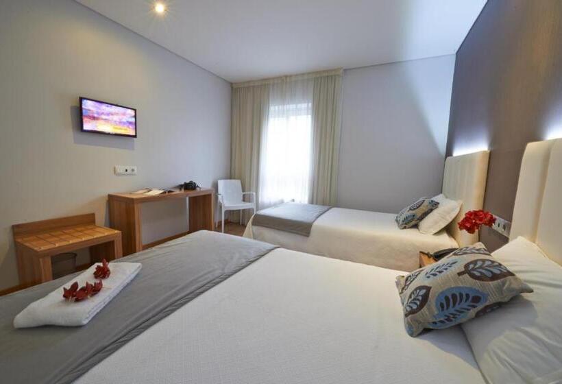 Номер Стандарт Трехместный, Azinheira By Ridan Hotels