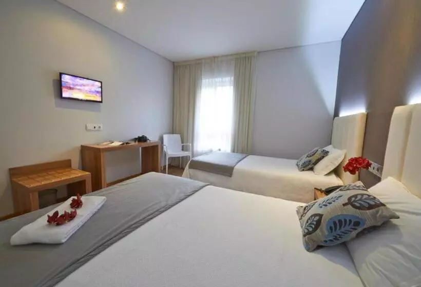 اتاق استاندارد سه نفره, Azinheira By Ridan Hotels